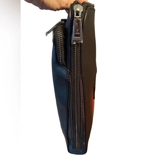 Ted Baker London NWT Beautiful Black Leather Multi-Purpose Laptop Messenger Bag - Picture 6 of 13